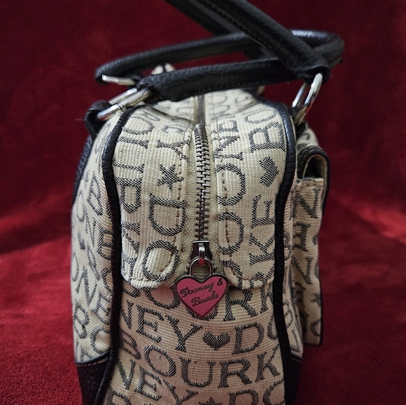 Dooney & Bourke Signature Vintage Fabric with Black Leather Trim Shoulder Bag - Picture 7 of 17